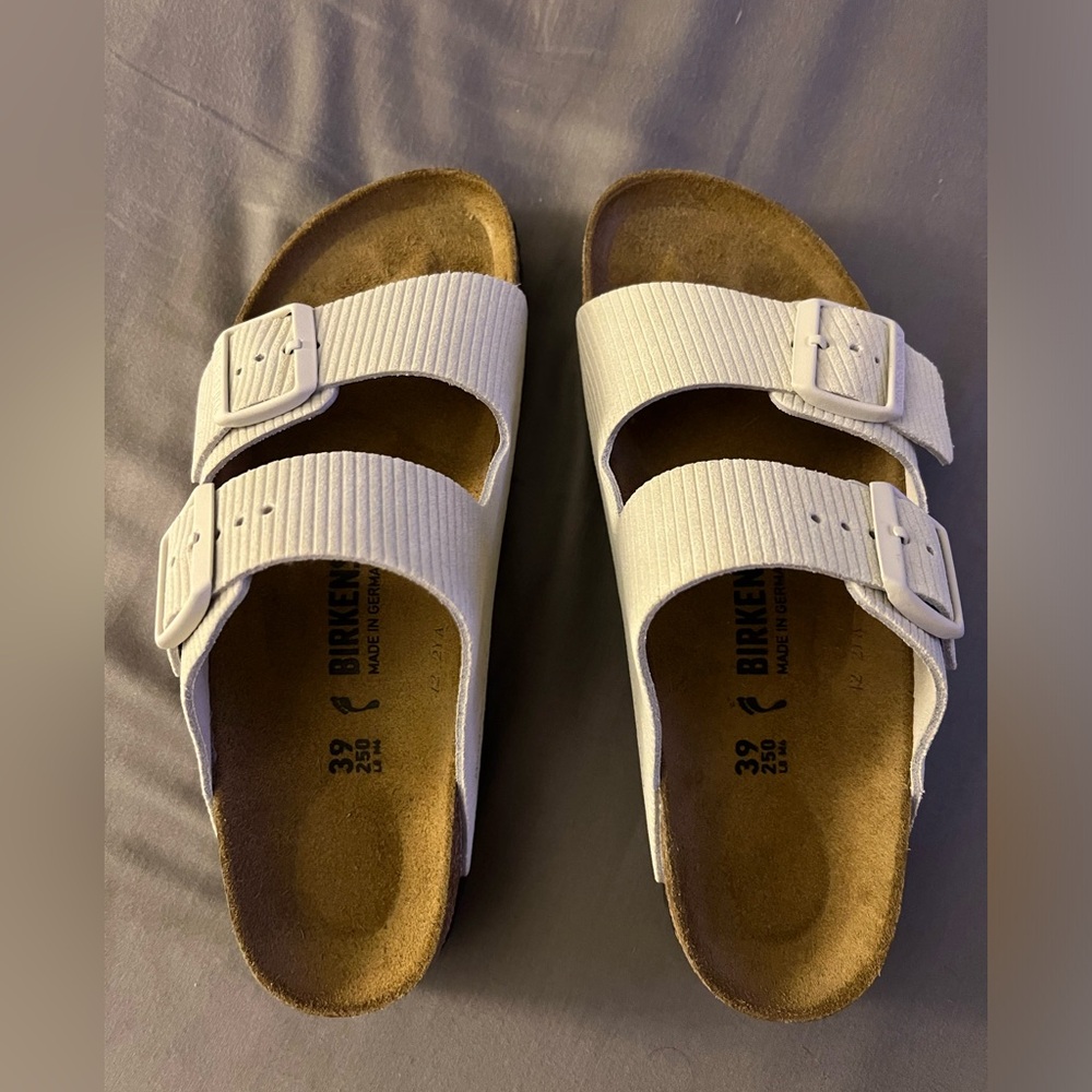 Birkenstocks size 39
